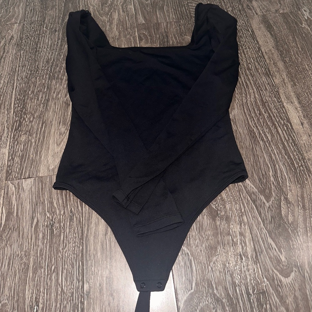 Babaton long sleeve bodysuit